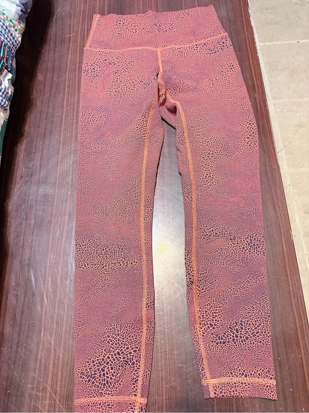 lululemon athletica Pink and Orange Textured Leggings new without tags.